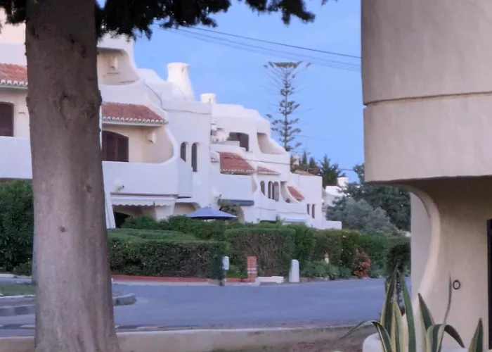 Apartamento 'beira Mar' Carvoeiro, Our Cosy Intimate And Modern Carvoeiro (Lagoa)