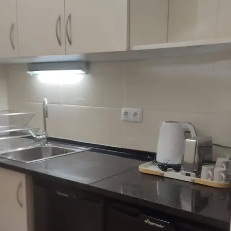 'beira Mar' Carvoeiro, Our Cosy Intimate And Modern Appartamento