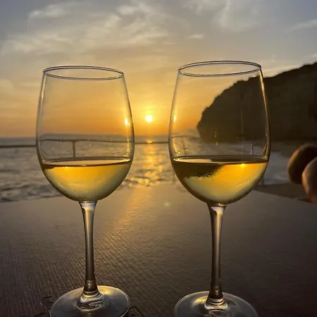 'beira Mar' Carvoeiro, Our Cosy Intimate And Modern Appartamento *